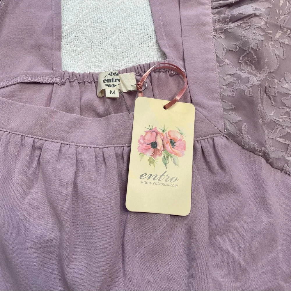 Entro Lavender Textured Sleeve Blouse  Size Medium ~ Spring‎ or Summertime